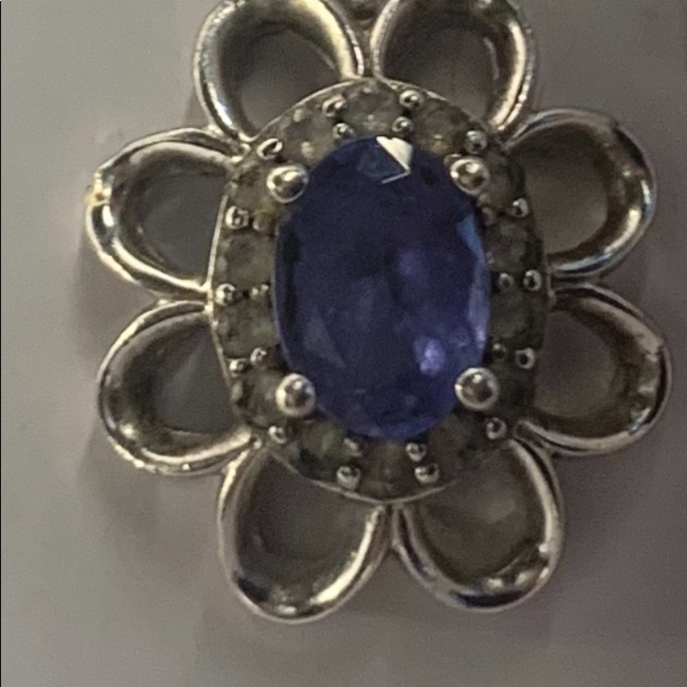 Tanzanite and Diamond Pendant